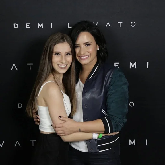 Aritzia Wilfred Black Boissier High Waisted Shorts - Picture 14 of 16